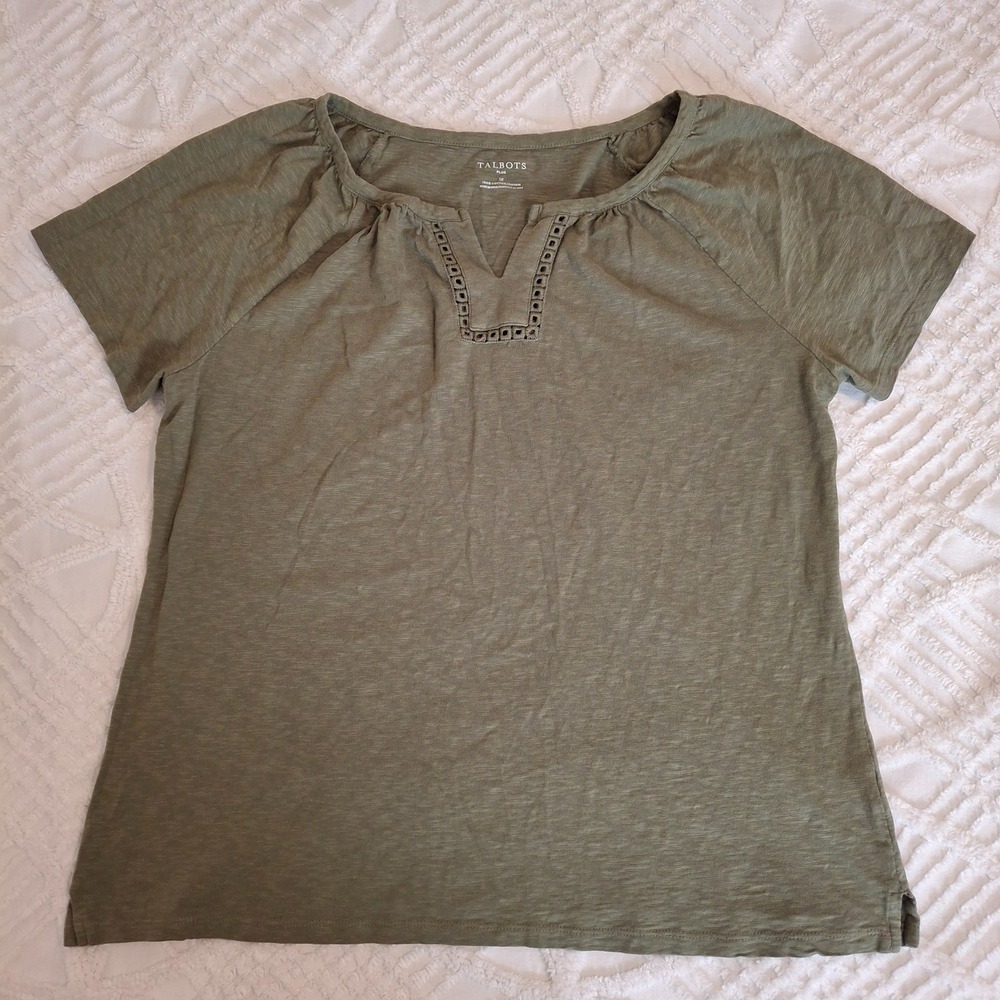 Talbots Womens 1X T-Shirt Olive Green Eyelet Split Neck Cotton Slub Short Sleeve